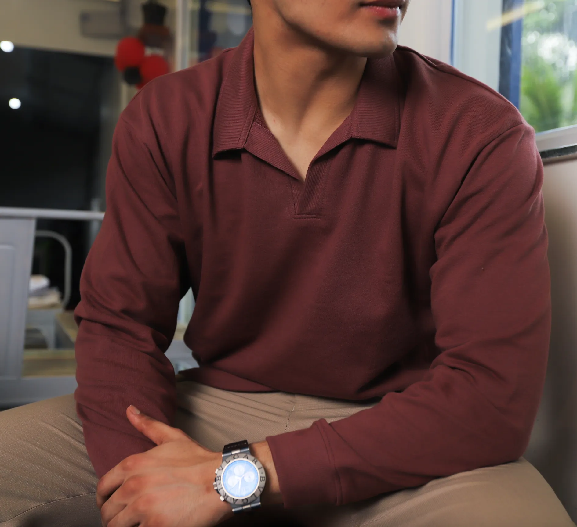 Collar Sweatshirt