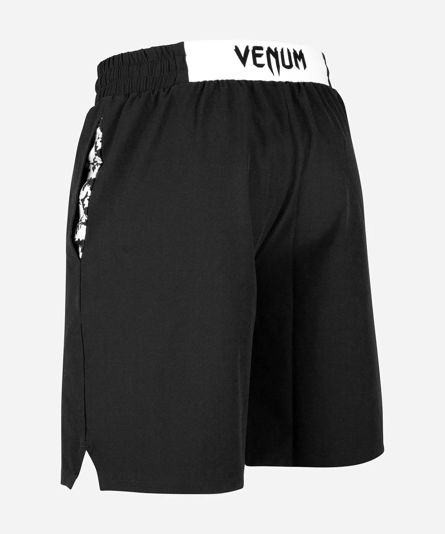 Venum-03747-108 CLASSIC Training Shorts S-XXL Black White